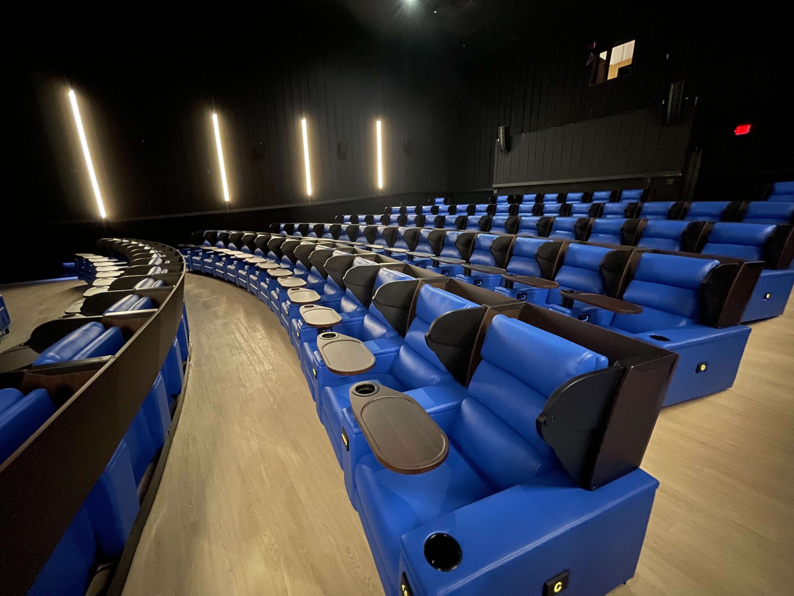 san mateo 8 movie theater
