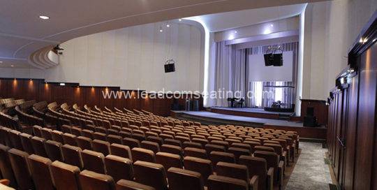 leadcom seating auditorium seating installation The Blessing Church The Hague 2